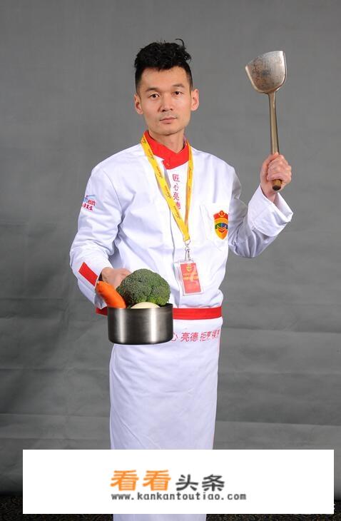 凉菜“黄豆海参冻”、“美极香葱拌鱼肚”如何 *** ？