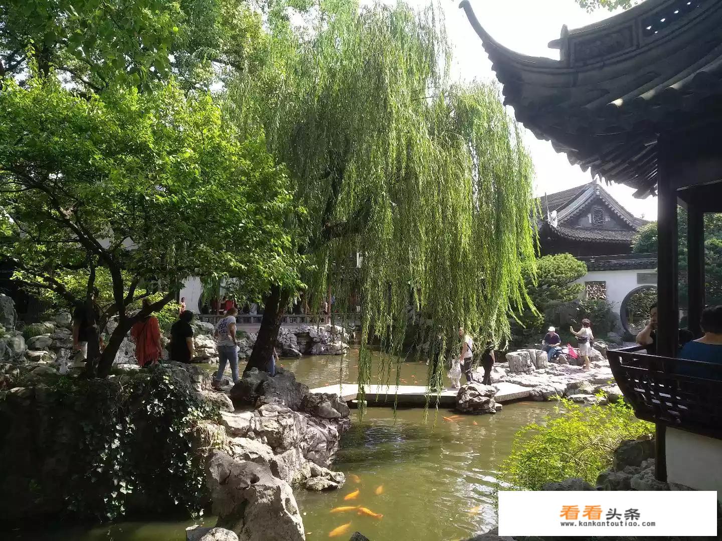 上海旅游文化三个层面的特质？