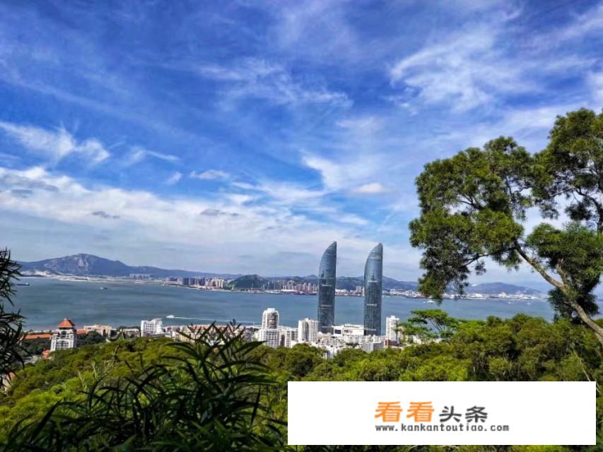 朋友圈里天天旅游的都是什么人？
