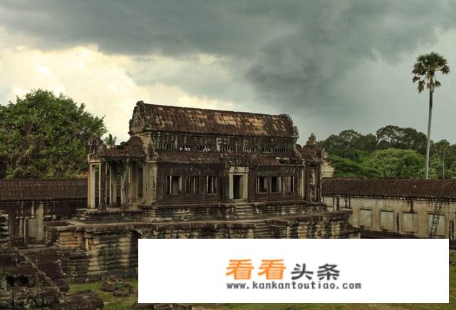 出行旅游合同该如何签？