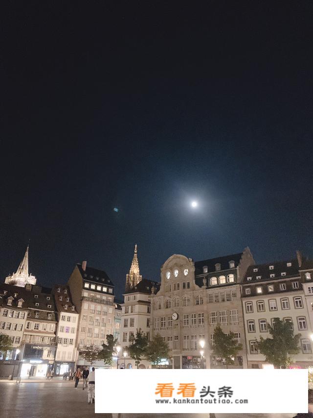 带单反去旅行怎么样？