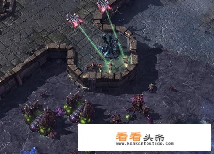 如果被星际争霸中的感染虫吞进肚子里是什么样的体验？