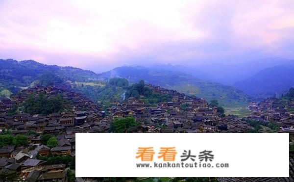 八月贵阳旅游人多吗？