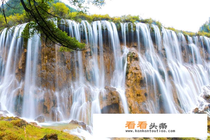 在旅游接待中，对日本客人应注意哪些风俗习惯？
