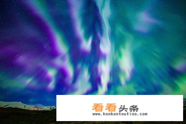 11月去挪威旅行，拍摄极光用佳能5D4好，还是用尼康D850靠谱？