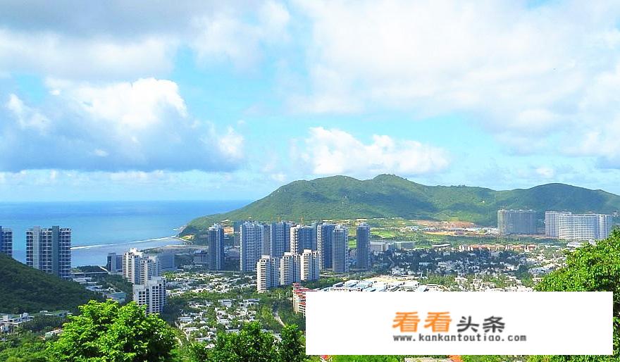 办旅游年票拿房产证可以吗？
