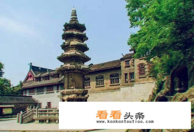 南京建筑大学是985还是211？