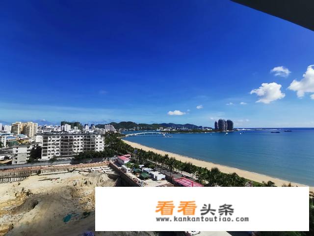 想过年期间去海南旅游，想问一下机票总费用要多少钱？