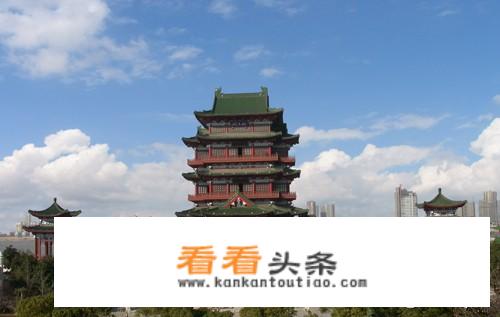 国庆假期，情侣5-6天国内旅游，有哪些地方推荐？不要去人很多。谢谢？
