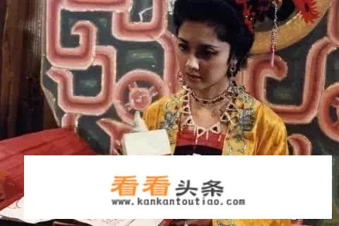 护照办下来后可以直接去国外旅游吗？