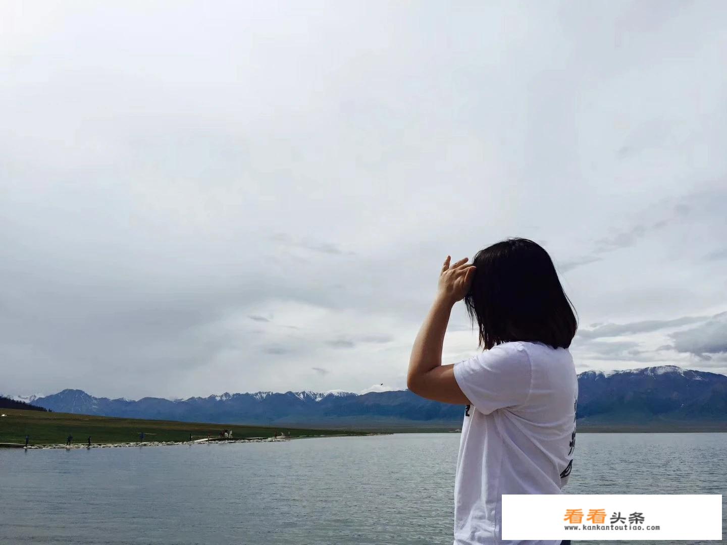 乌鲁木齐距离福州多少公里？