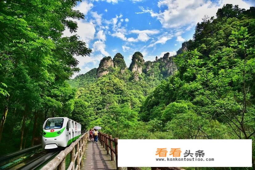 凤凰旅游景点自驾游好停车吗？