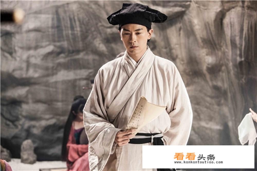 名字带梅的历史、文学名人？
