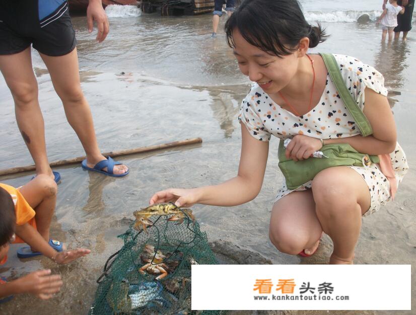 大学假期我们该回家还是出去旅游？