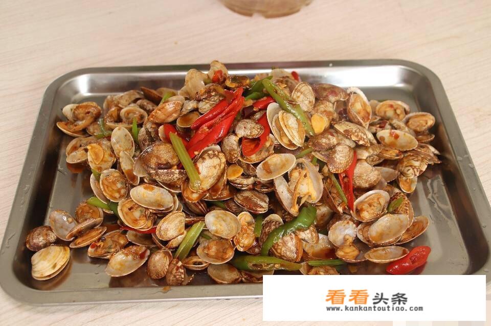 请问下烟台市有哪些可以吃自助餐的实？