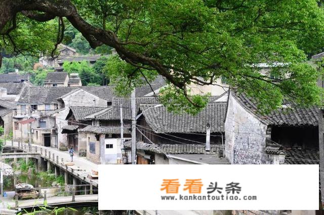 乡镇旅游推荐词结束词？