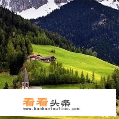 出去旅游订酒店需不需要付钱？