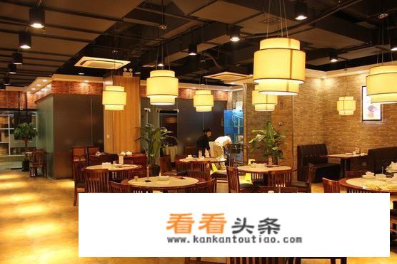 想在旅游景点创业，做些什么呢？谁有新奇的点子？