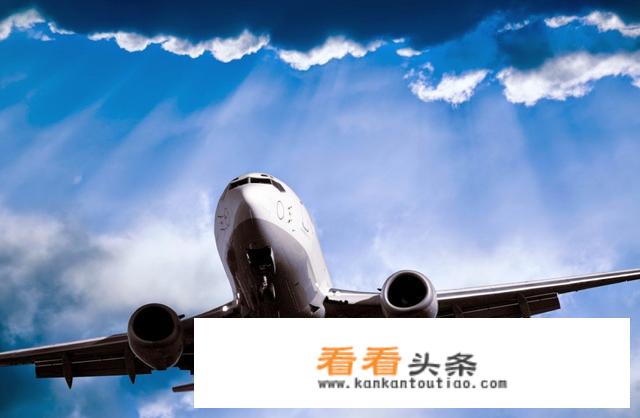 求一篇关于旅游经历的英语作文，急需？