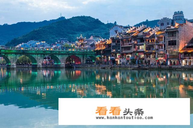 到贵州旅游5一6天费用多少？