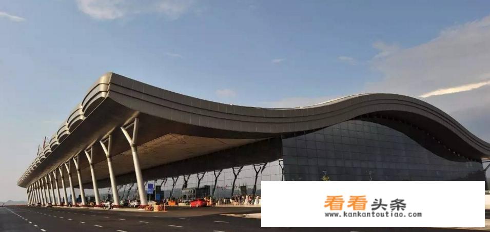 贵阳机场大巴时刻表？