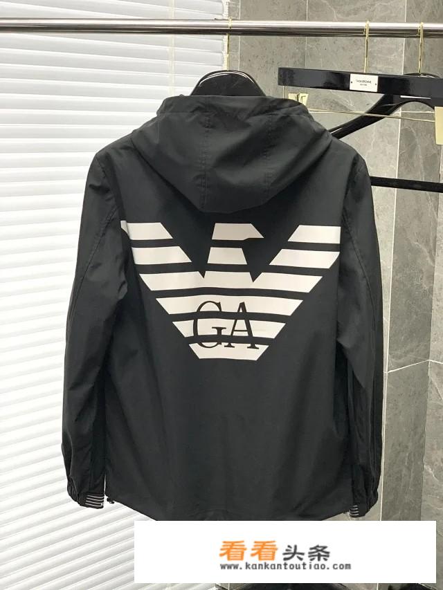 旅游文案短句男生专用？