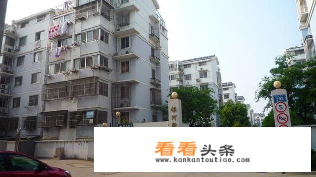 融创房产在重庆的房产有多少?实力如何？