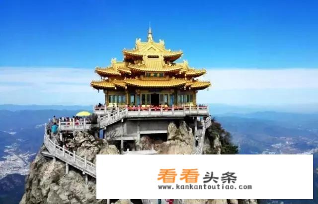 每年旅游两次多吗？