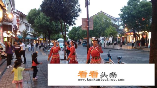 怎么去云南旅游方便又便宜、好玩？