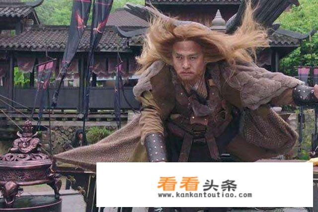 谢逊为什么不认识殷素素？