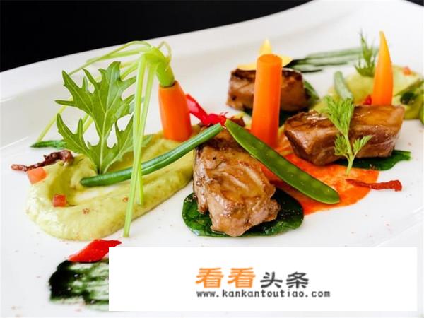 防城港去越南旅游攻略？