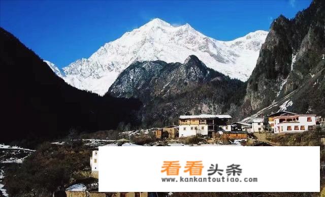 云南旅游哪些景点必去，有详细的攻略和建议吗？