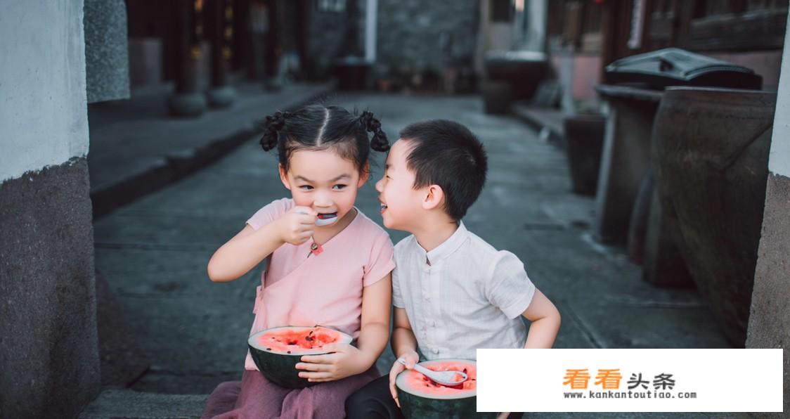 女朋友问她和游戏谁重要该怎么回答？