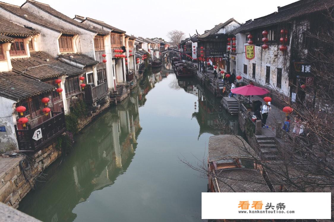 浅析一处旅游景点的优劣势？