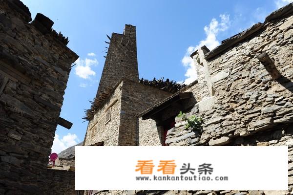 少数民族旅游景点推荐？