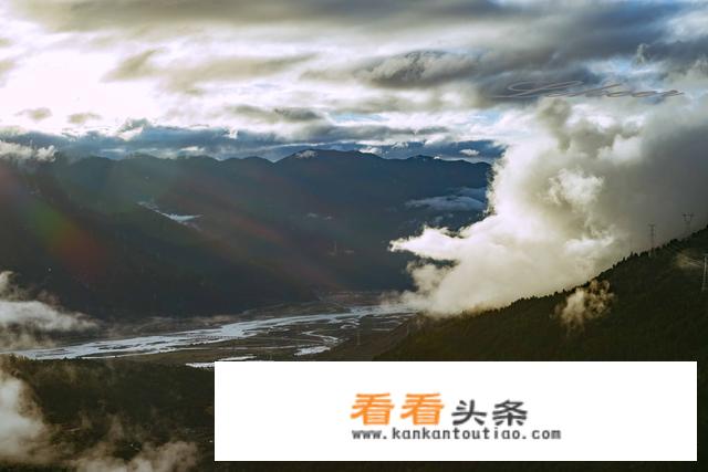 去 *** 旅游带冲锋衣，抗反速达养，感冒药包和一些氧气瓶，够吗？去 *** 旅游还需要注意什么？