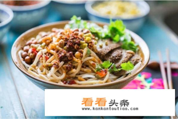 70岁以上老人跟团游费用？