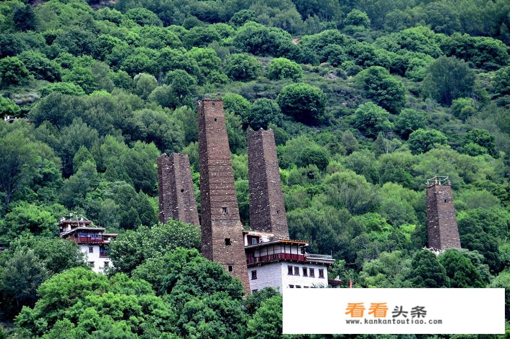 8月甘孜自驾游更佳路线？