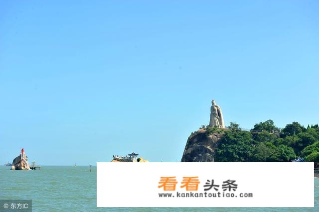12月份去厦门旅游穿什么？