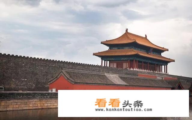 北京故宫附近游玩攻略？