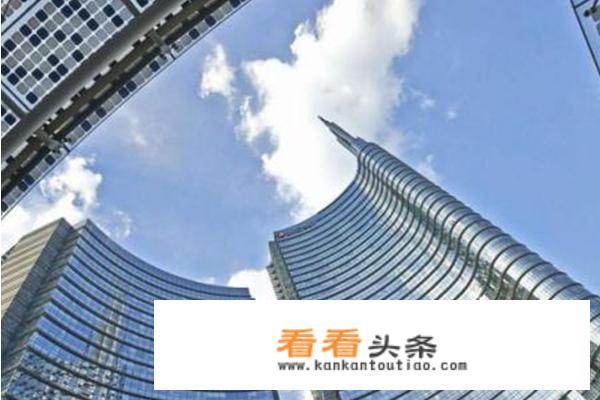 意大利十大建筑:比萨斜塔上榜，意大利标志性的建筑有哪些呢？