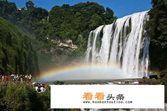 张家界和长沙哪个比较出名