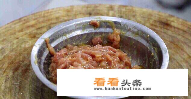 做鱼香肉丝的正确 *** ？