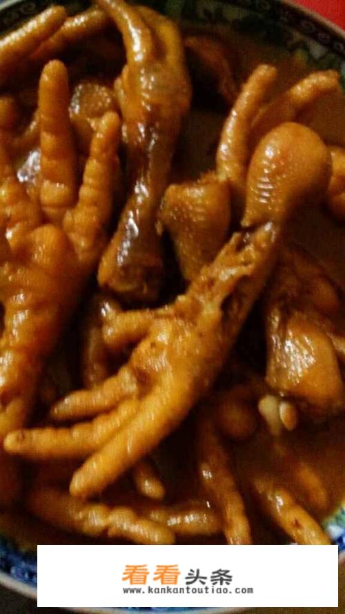 鸡爪子怎么炖才好吃啊？