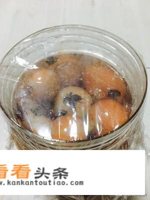 如何腌制五香咸鸡蛋？