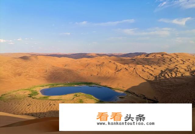 去沙漠旅游需要带什么东西？