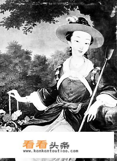 香妃流传至今的画像有四个版本，哪个才是真正的她呢？