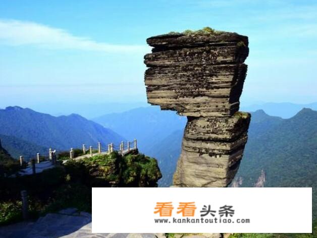 暑假打算自己在广西旅游10天，具体怎么安排行程比较合算？