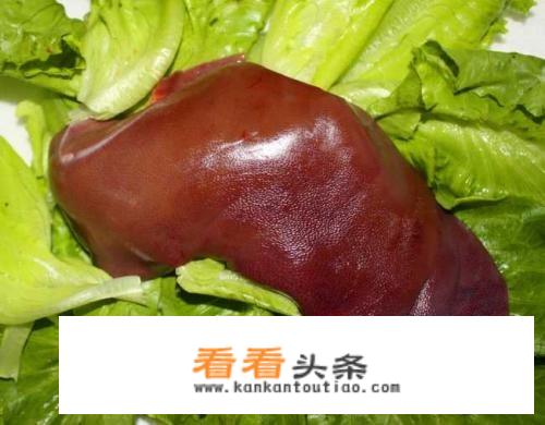 禁忌吃发物。牛肉是发物吗？