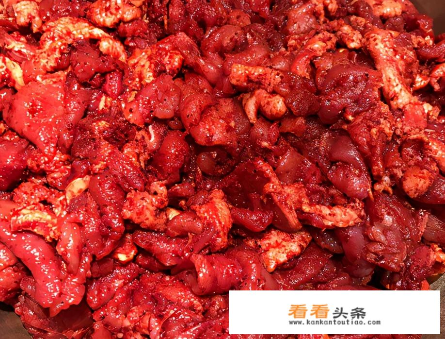 麻辣香肠最正宗的做法？